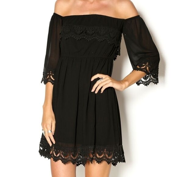 Umgee off shoulder lace trim dress sz small  - Picture 1 of 7
